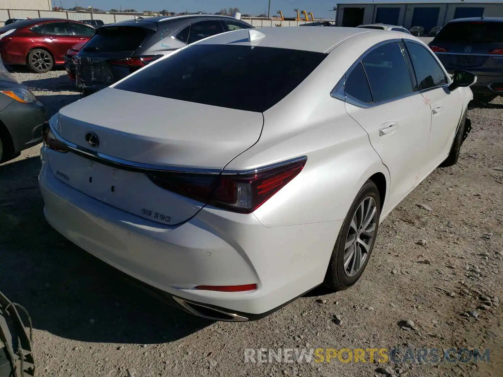 4 Фотография поврежденного автомобиля 58ADZ1B19LU074294 LEXUS ES350 2020