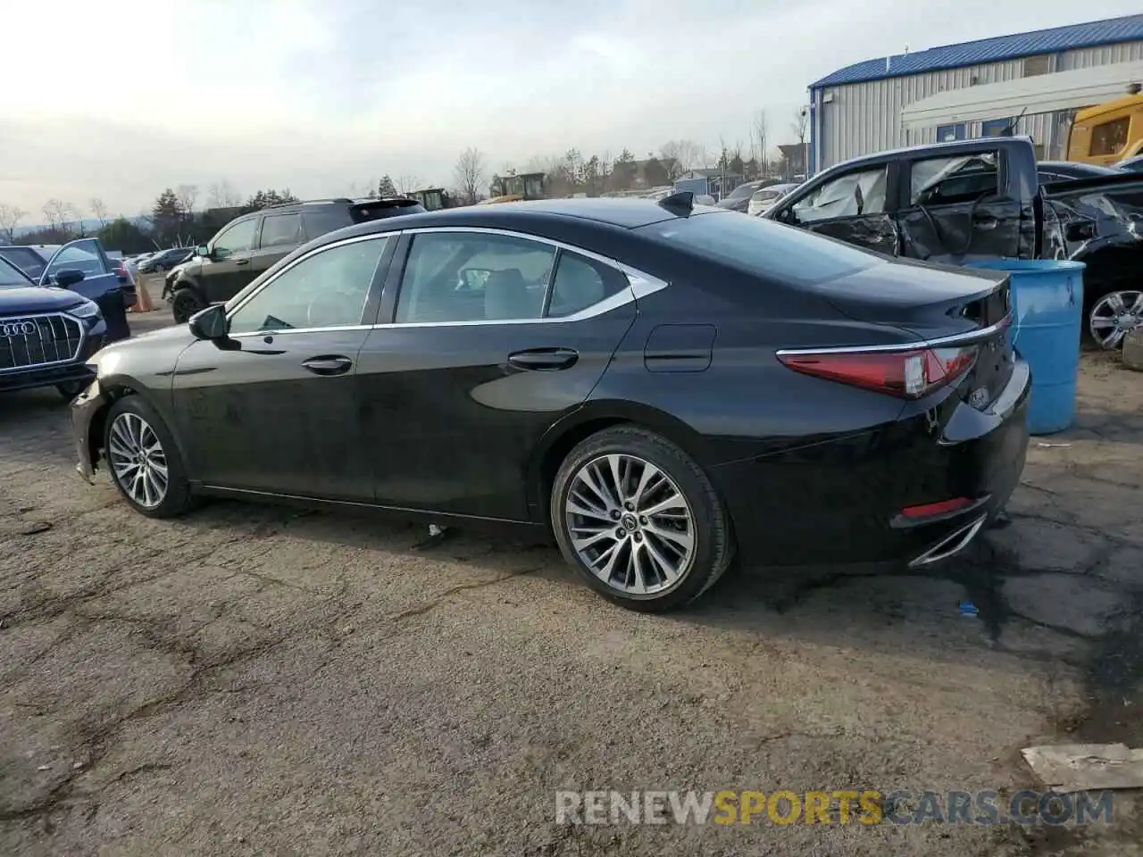 2 Photograph of a damaged car 58ADZ1B19LU075722 LEXUS ES350 2020