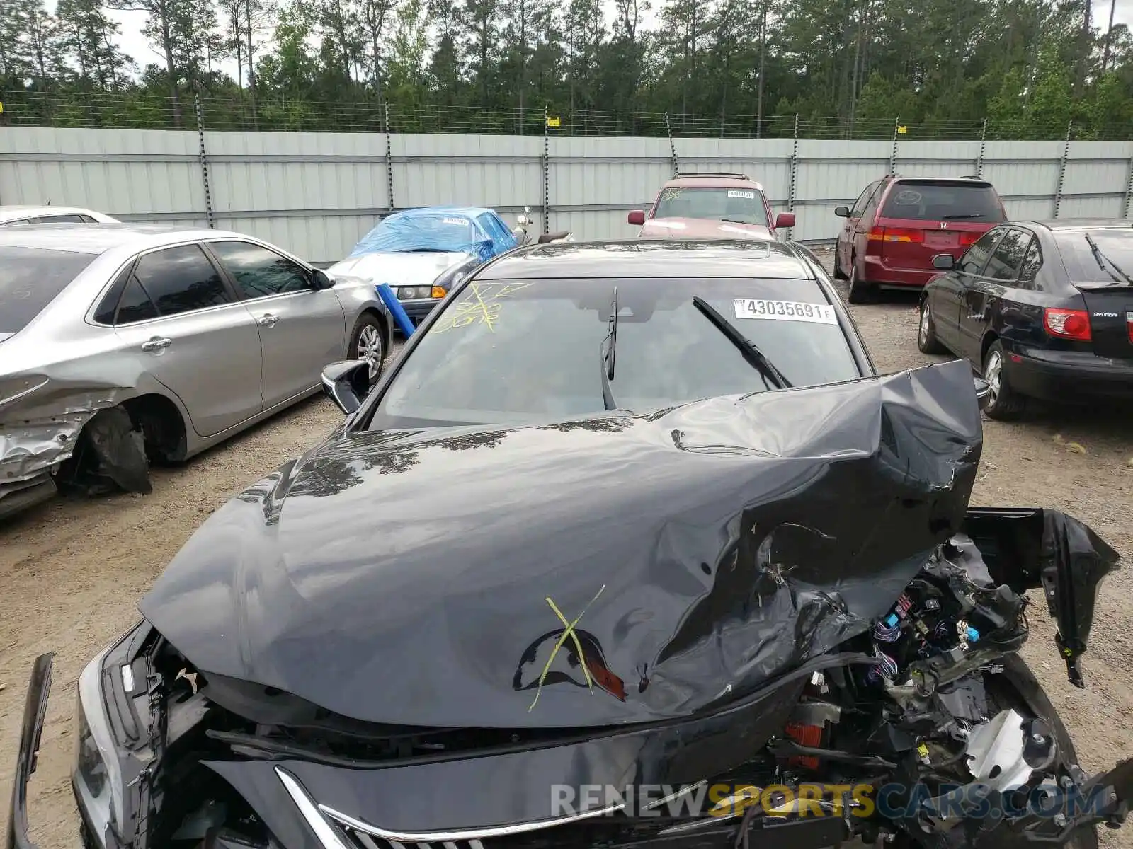 7 Photograph of a damaged car 58ADZ1B1XLU056774 LEXUS ES350 2020