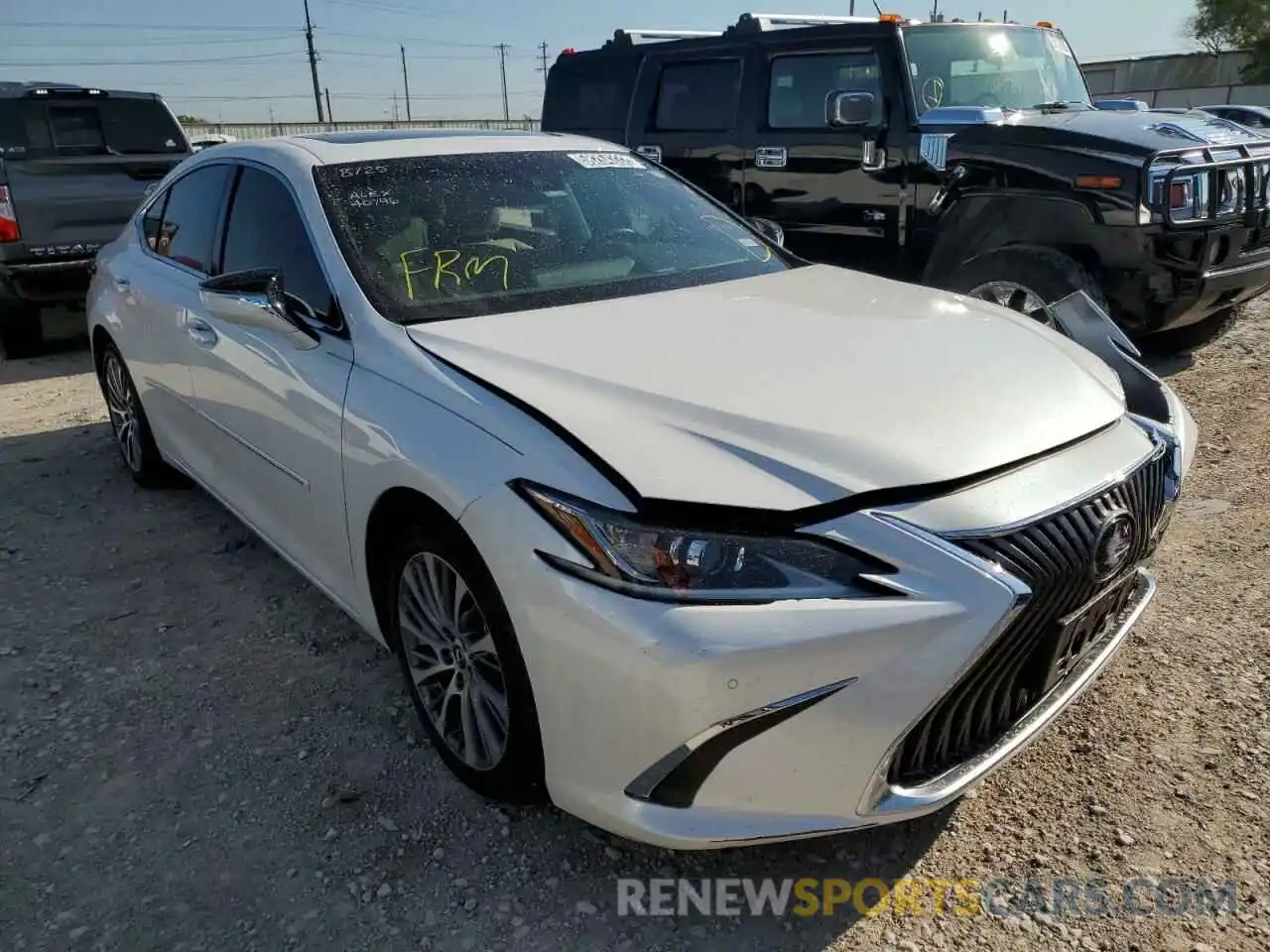 1 Photograph of a damaged car 58ADZ1B1XLU063854 LEXUS ES350 2020