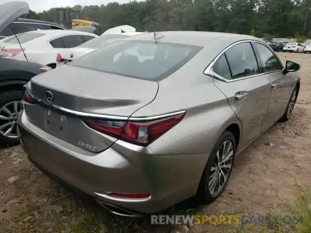 4 Photograph of a damaged car 58ADZ1B1XLU079732 LEXUS ES350 2020