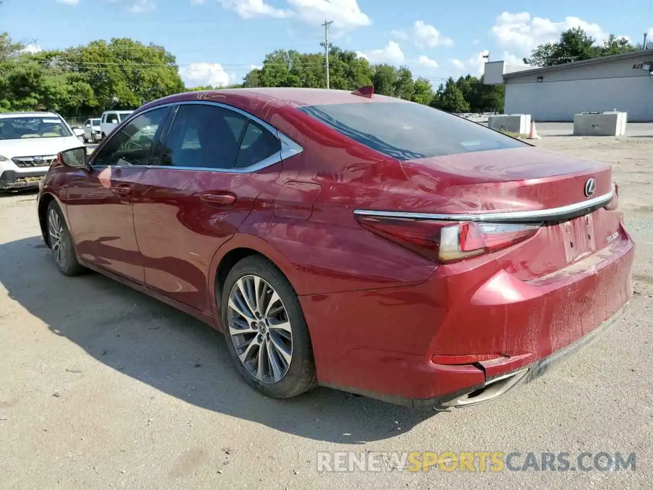 3 Photograph of a damaged car 58AEZ1B10LU057419 LEXUS ES350 2020