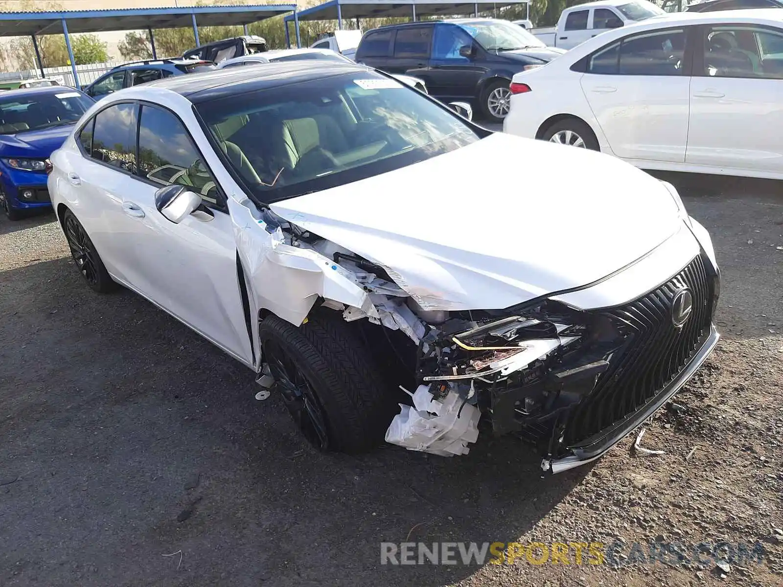 1 Photograph of a damaged car 58AFZ1B13LU071061 LEXUS ES350 2020