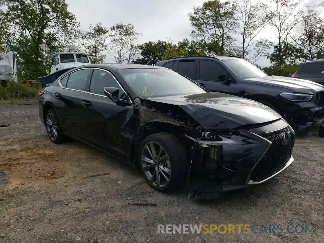 1 Photograph of a damaged car 58AGZ1B10LU067151 LEXUS ES350 2020