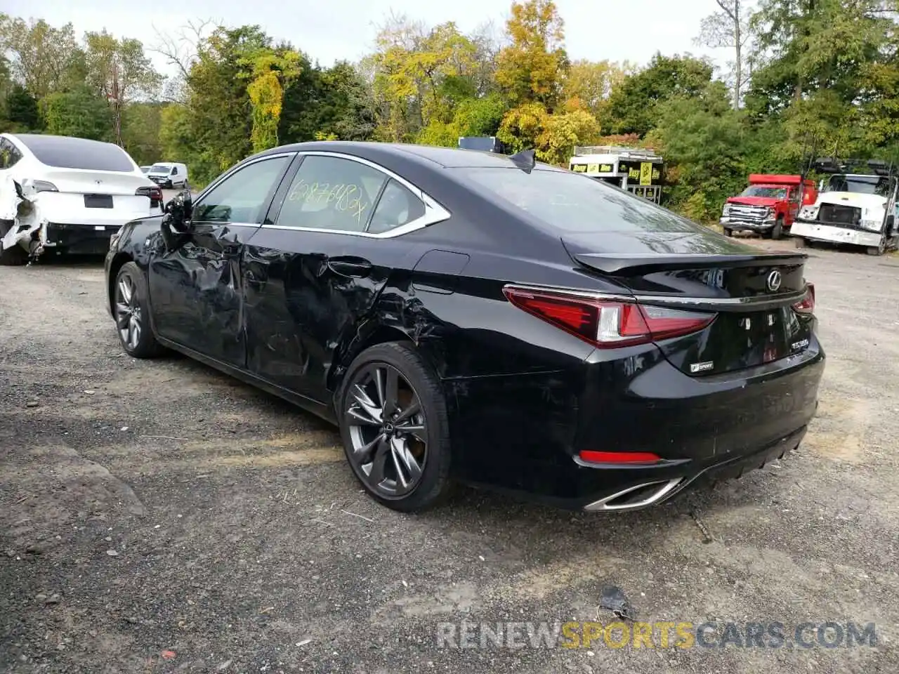 3 Photograph of a damaged car 58AGZ1B10LU067151 LEXUS ES350 2020