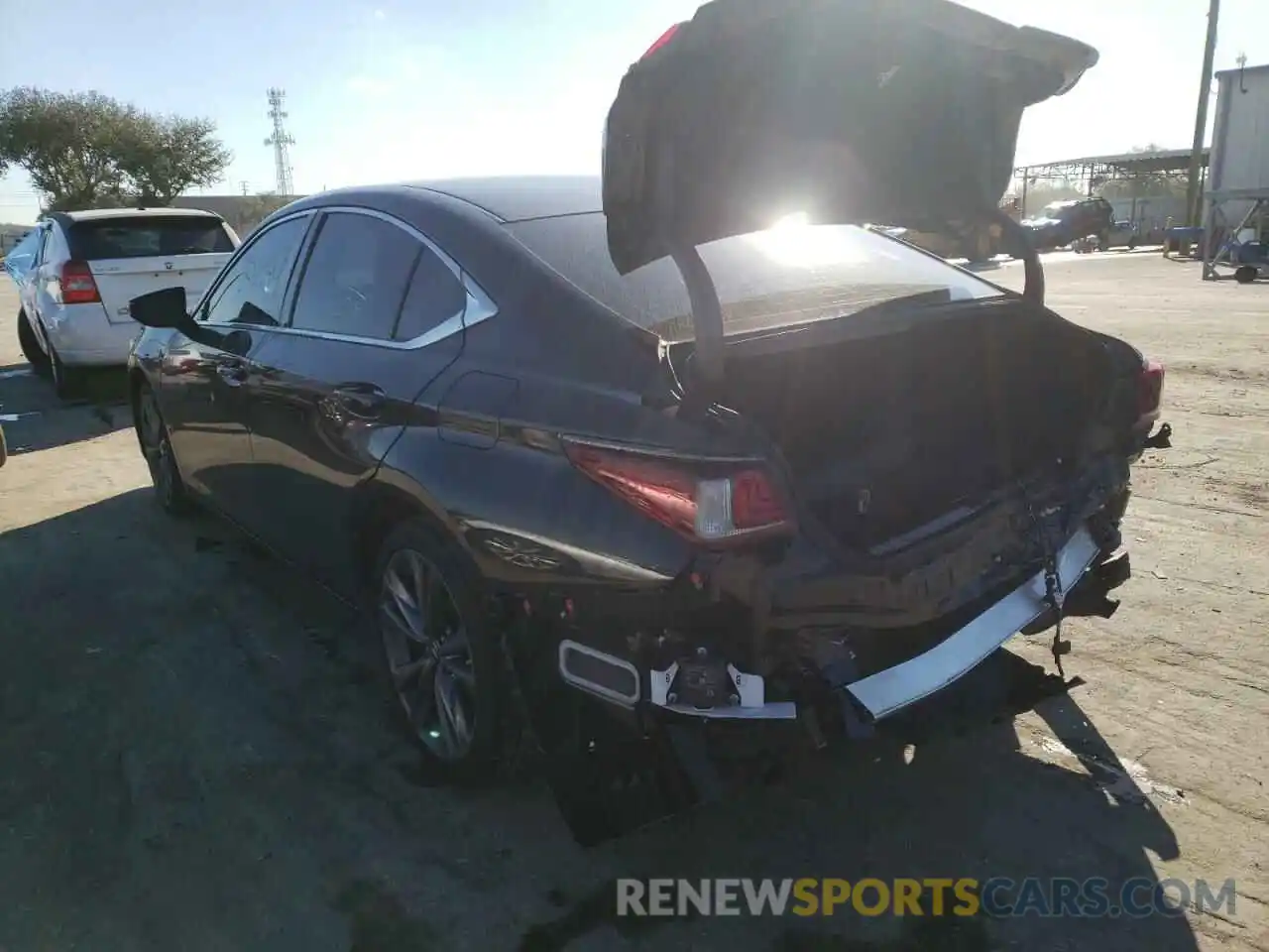 3 Photograph of a damaged car 58AGZ1B11LU058412 LEXUS ES350 2020