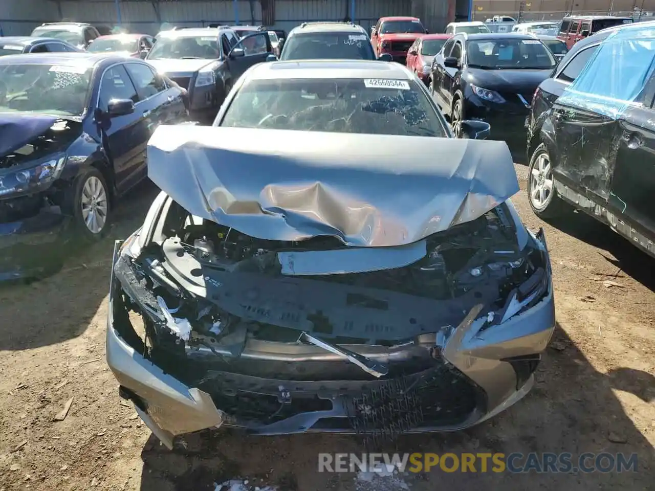 5 Photograph of a damaged car 58AGZ1B12LU077597 LEXUS ES350 2020