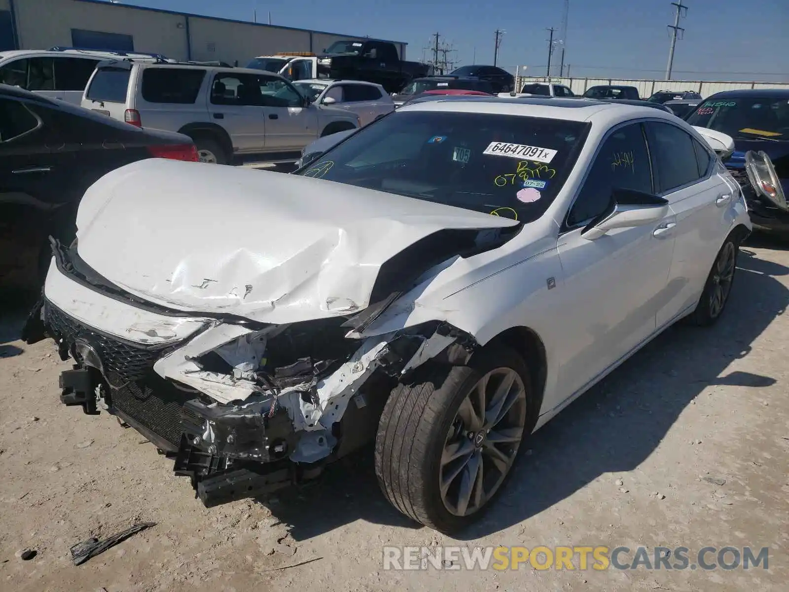 2 Photograph of a damaged car 58AGZ1B13LU078113 LEXUS ES350 2020