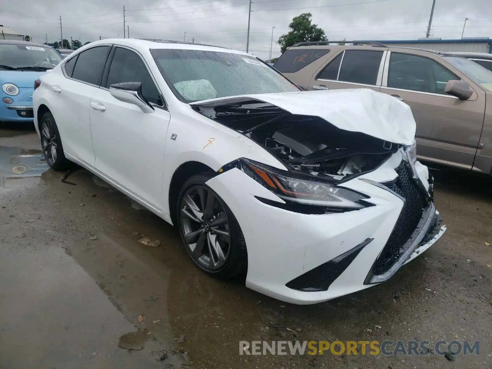 1 Photograph of a damaged car 58AGZ1B13LU081593 LEXUS ES350 2020