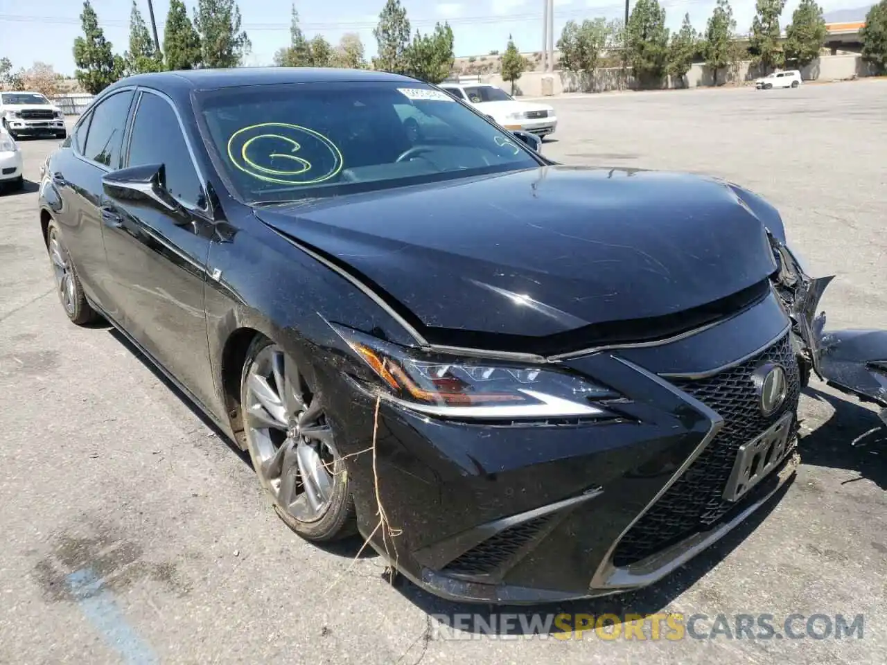 1 Photograph of a damaged car 58AGZ1B14LU062244 LEXUS ES350 2020