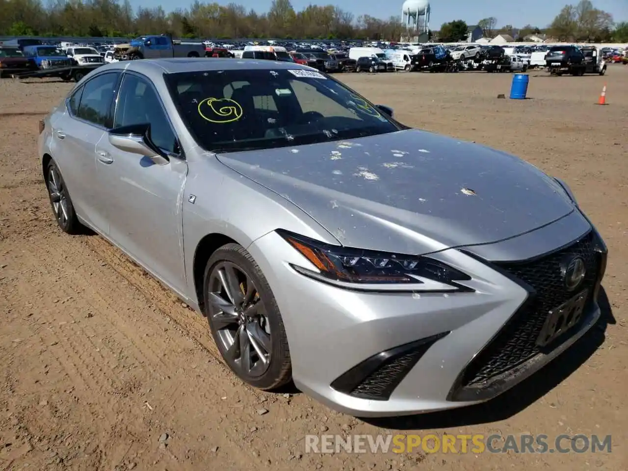 1 Photograph of a damaged car 58AGZ1B14LU068769 LEXUS ES350 2020