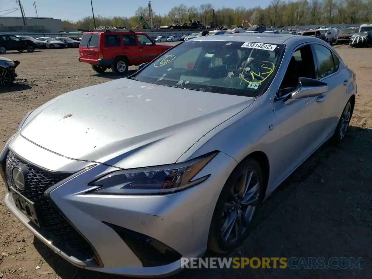 2 Photograph of a damaged car 58AGZ1B14LU068769 LEXUS ES350 2020