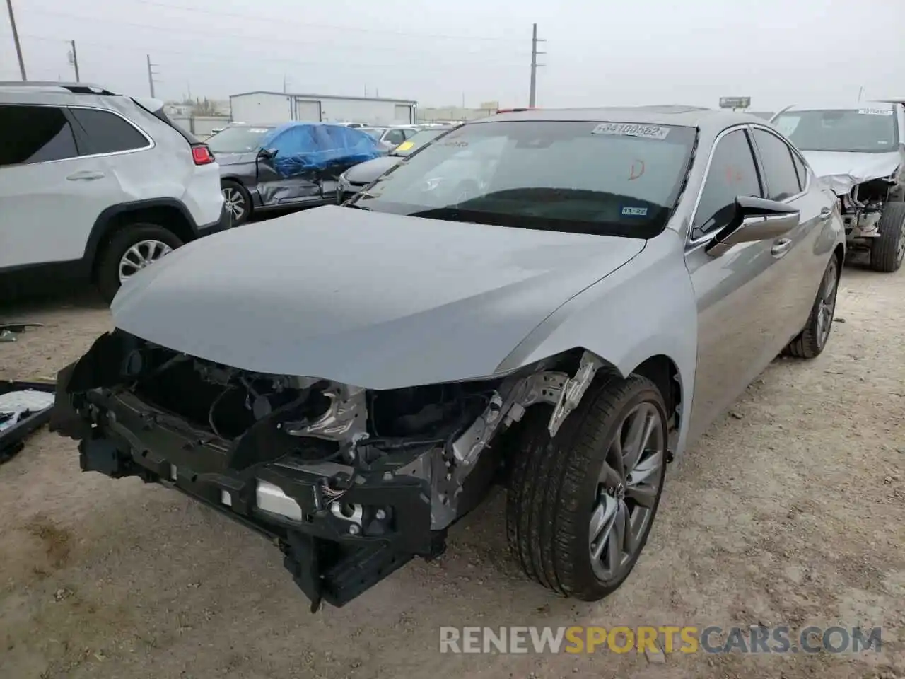 2 Photograph of a damaged car 58AGZ1B15LU077982 LEXUS ES350 2020