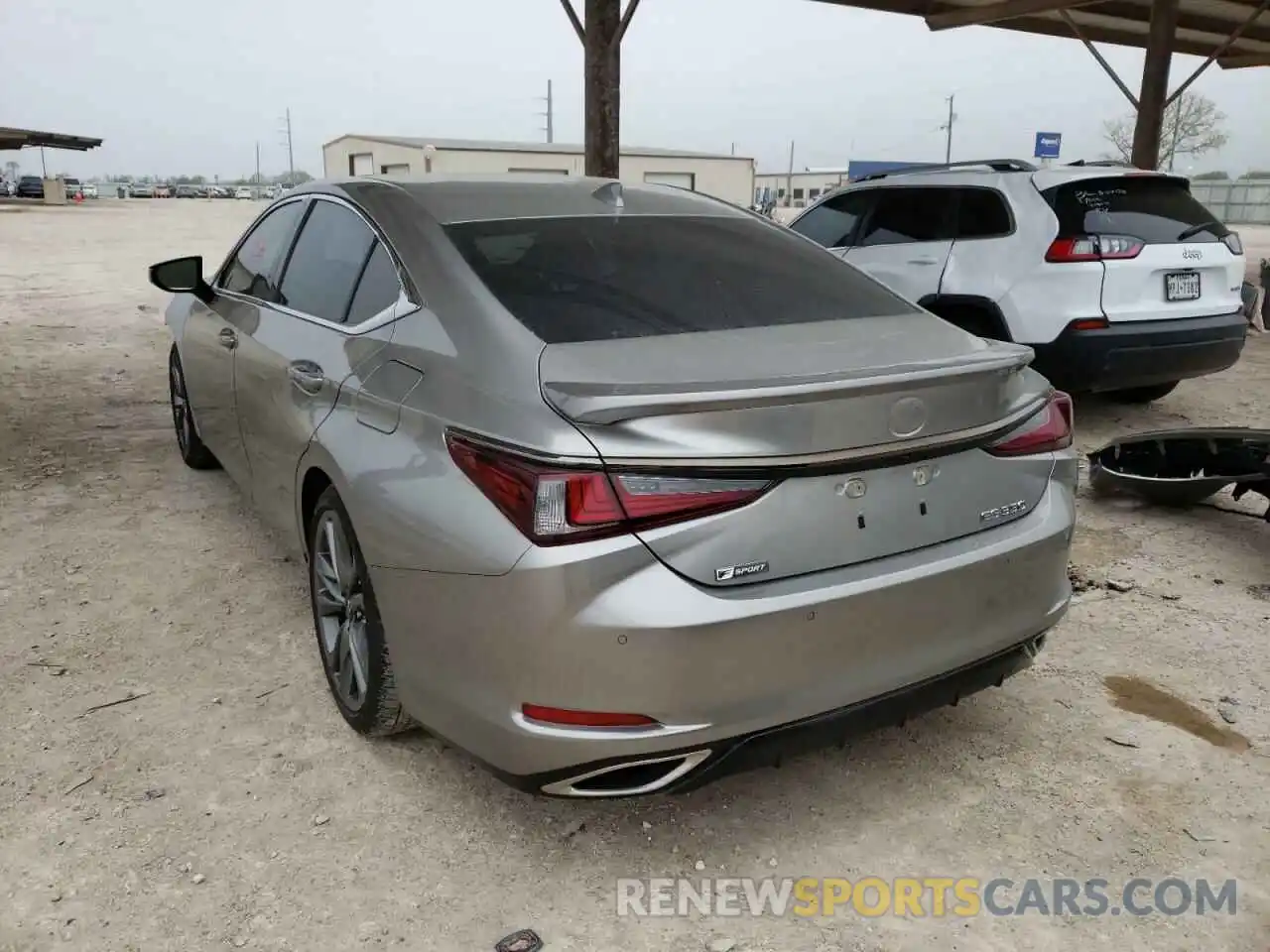 3 Photograph of a damaged car 58AGZ1B15LU077982 LEXUS ES350 2020