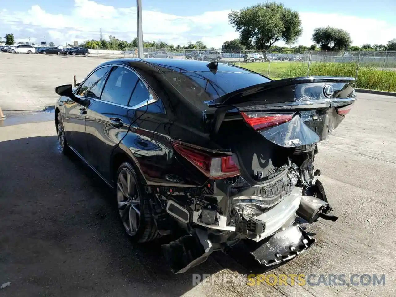 3 Photograph of a damaged car 58AGZ1B16LU065243 LEXUS ES350 2020