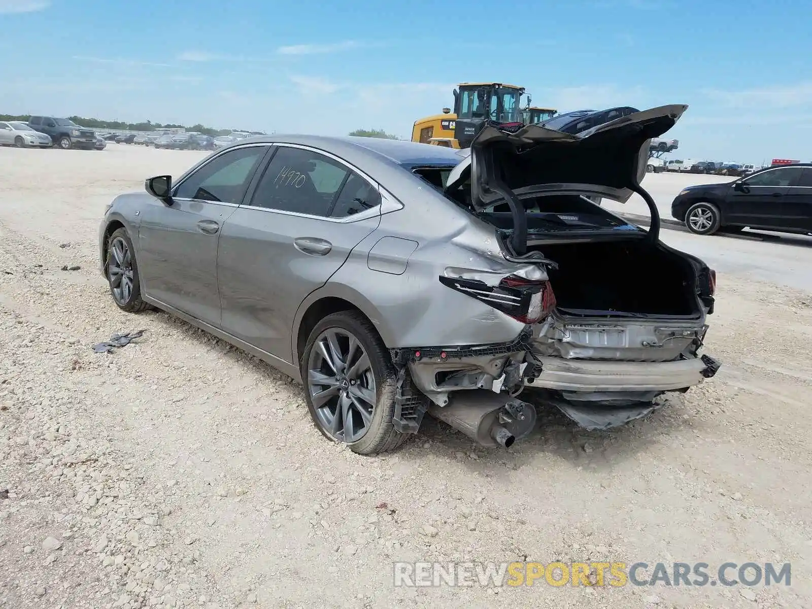 3 Photograph of a damaged car 58AGZ1B16LU070930 LEXUS ES350 2020