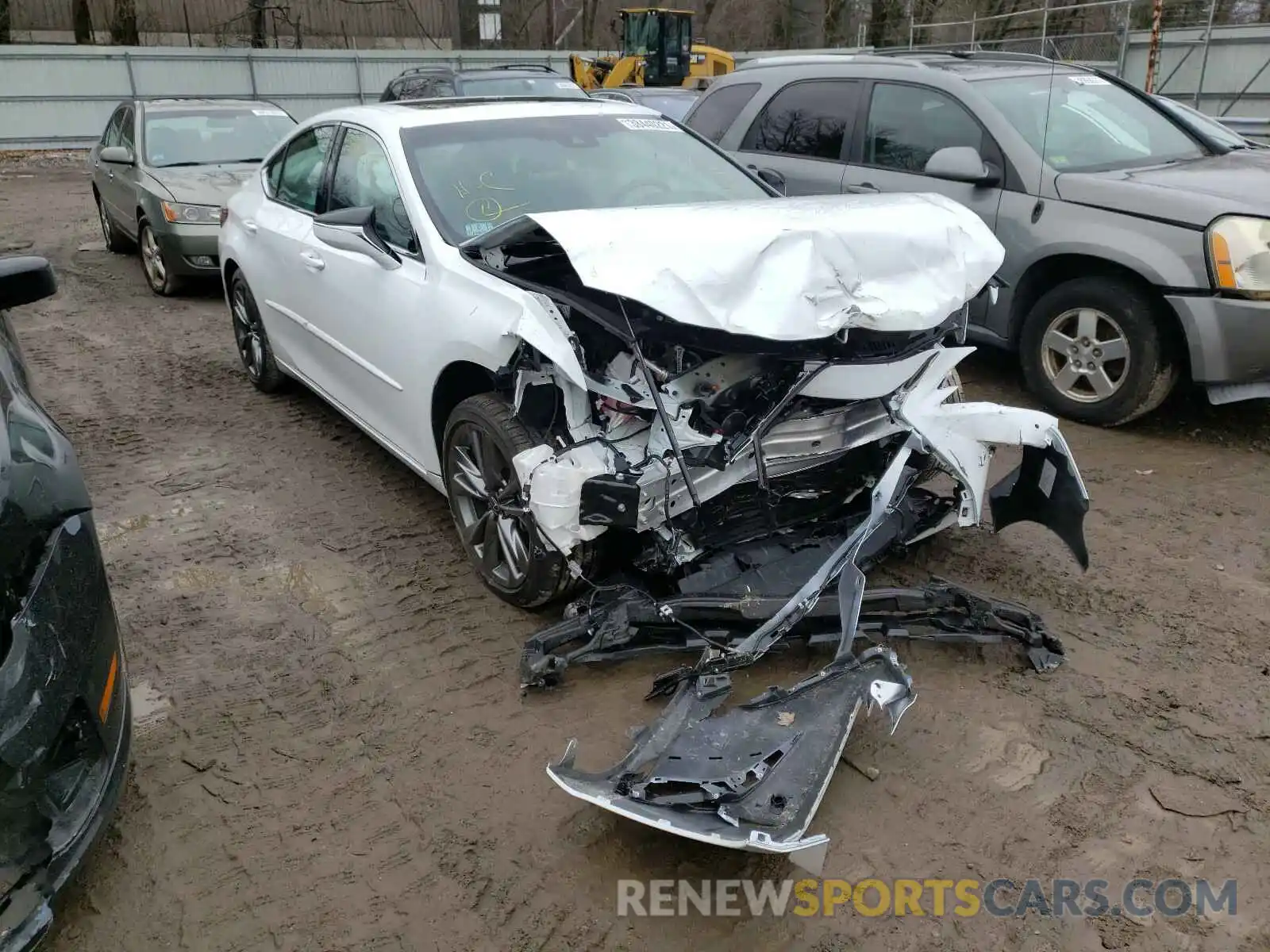 1 Photograph of a damaged car 58AGZ1B17LU062819 LEXUS ES350 2020