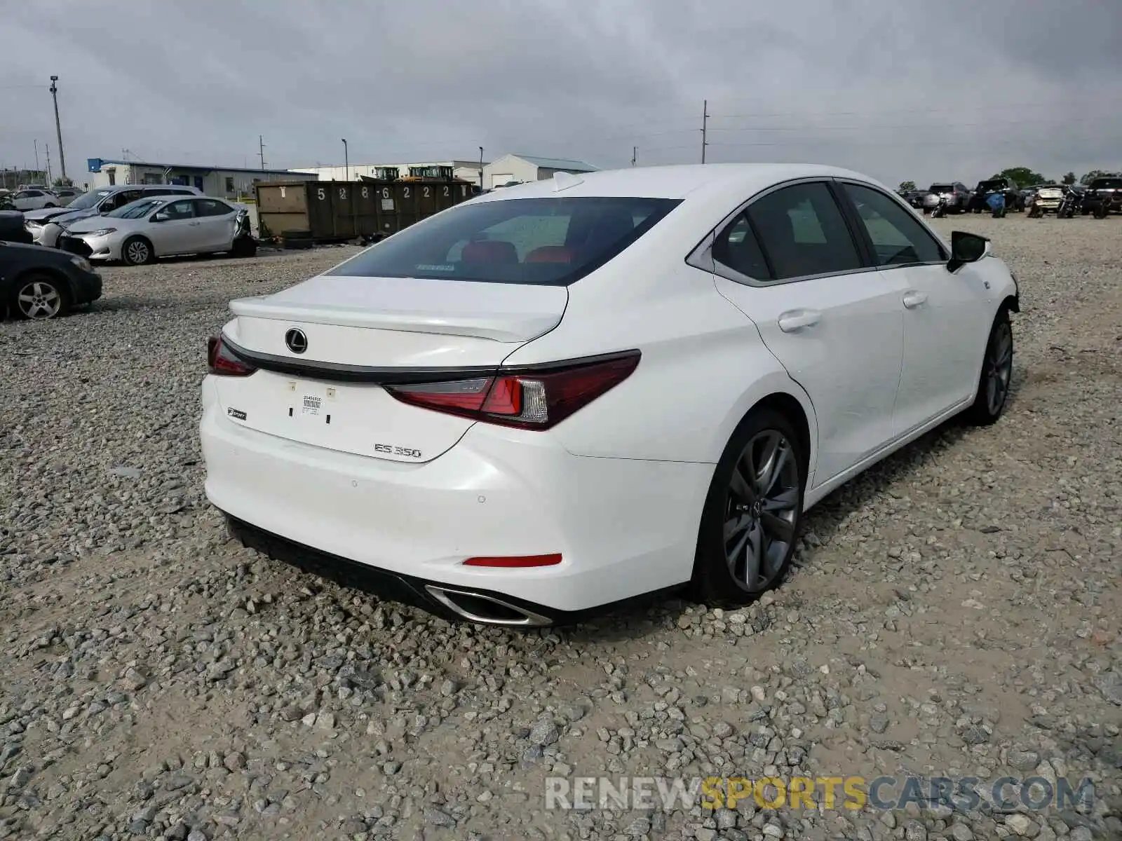 4 Photograph of a damaged car 58AGZ1B17LU074730 LEXUS ES350 2020