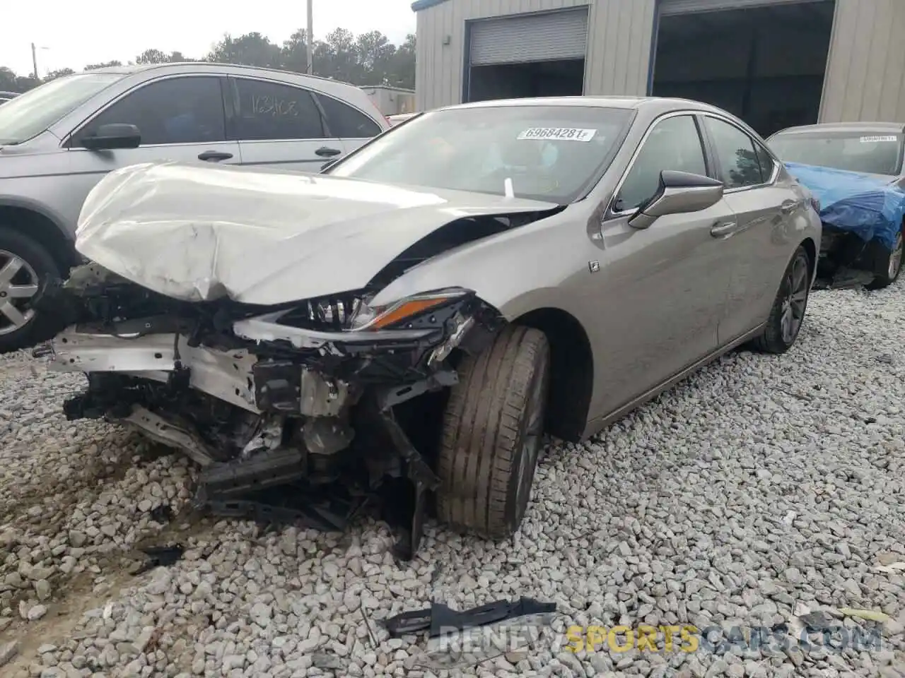 2 Photograph of a damaged car 58AGZ1B18LU056589 LEXUS ES350 2020