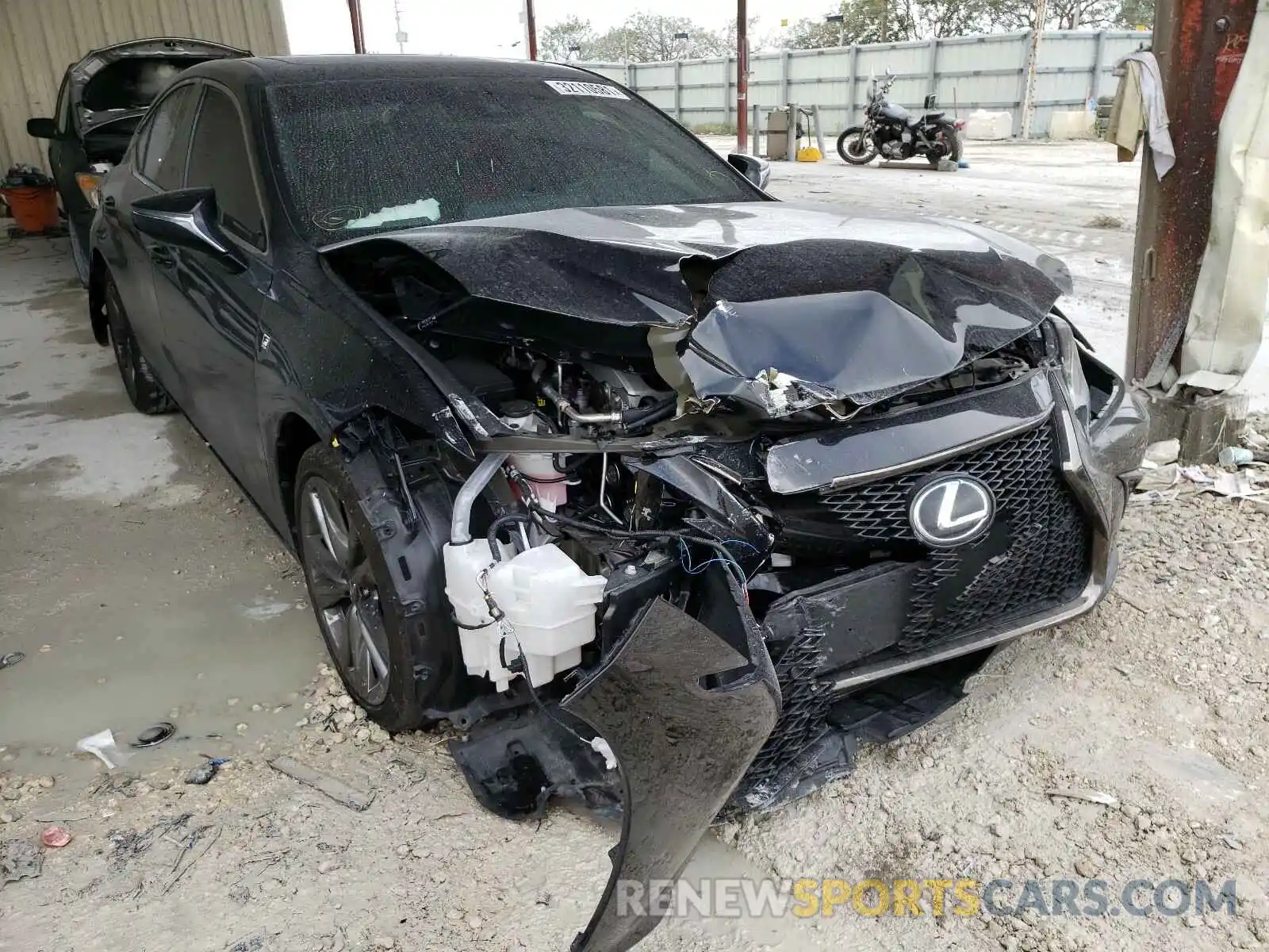 1 Photograph of a damaged car 58AGZ1B18LU067897 LEXUS ES350 2020