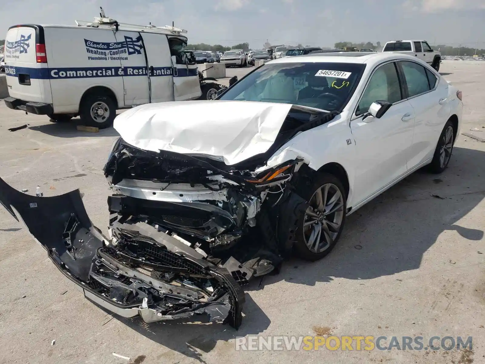 2 Photograph of a damaged car 58AGZ1B19LU064927 LEXUS ES350 2020