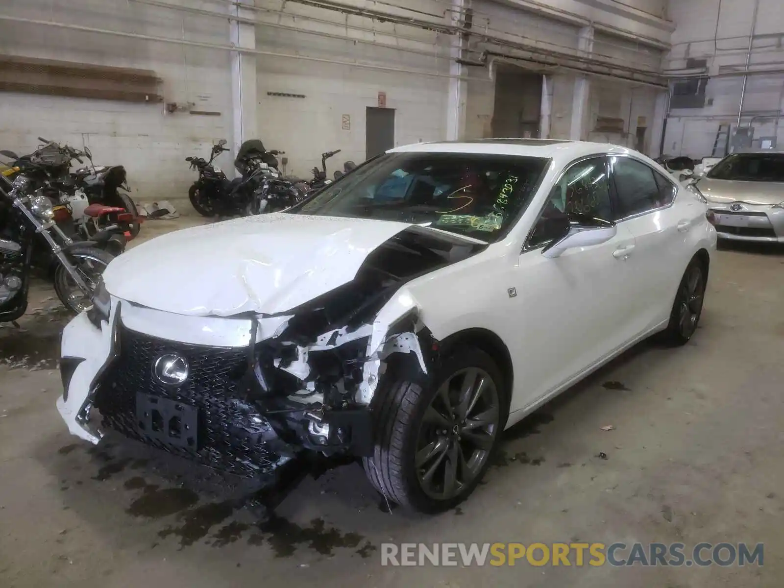 2 Photograph of a damaged car 58AGZ1B1XLU070493 LEXUS ES350 2020