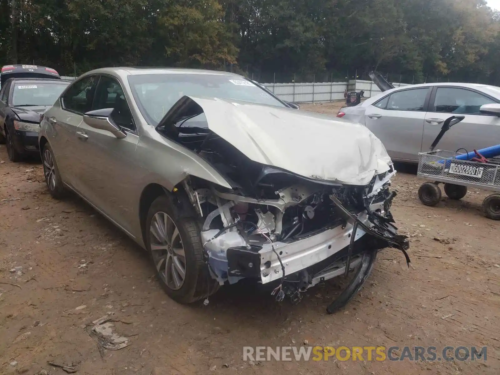 1 Photograph of a damaged car 58ACZ1B10MU092826 LEXUS ES350 2021