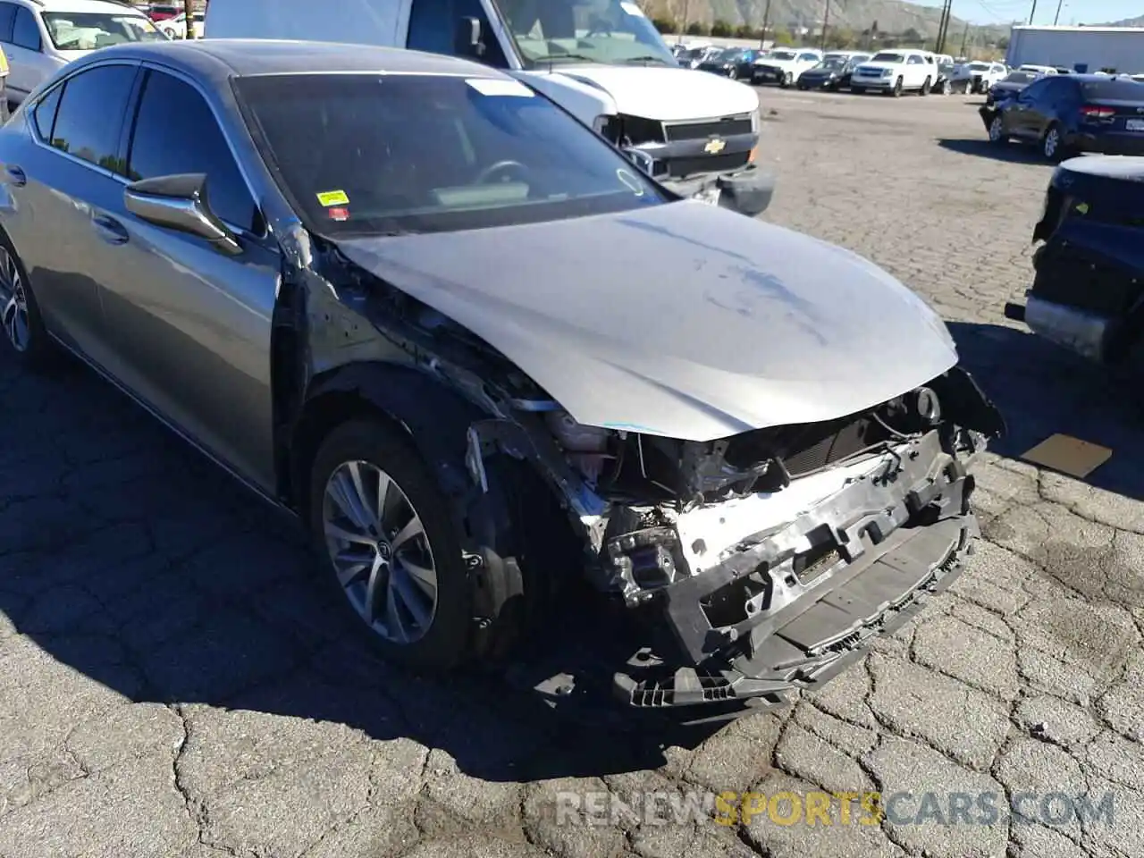 9 Photograph of a damaged car 58ACZ1B17MU099417 LEXUS ES350 2021