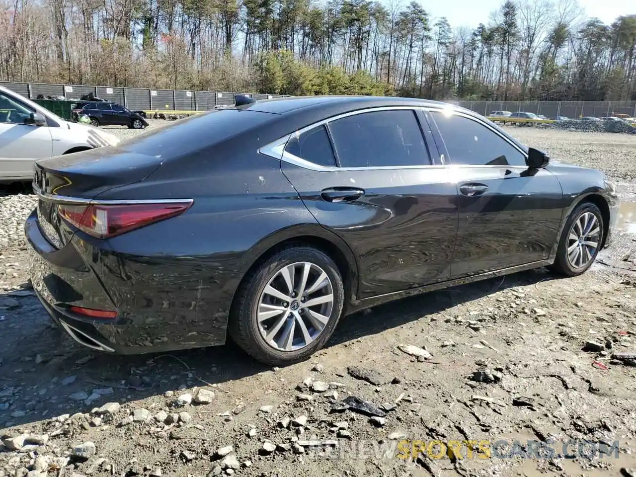 3 Photograph of a damaged car 58ACZ1B19MU083249 LEXUS ES350 2021