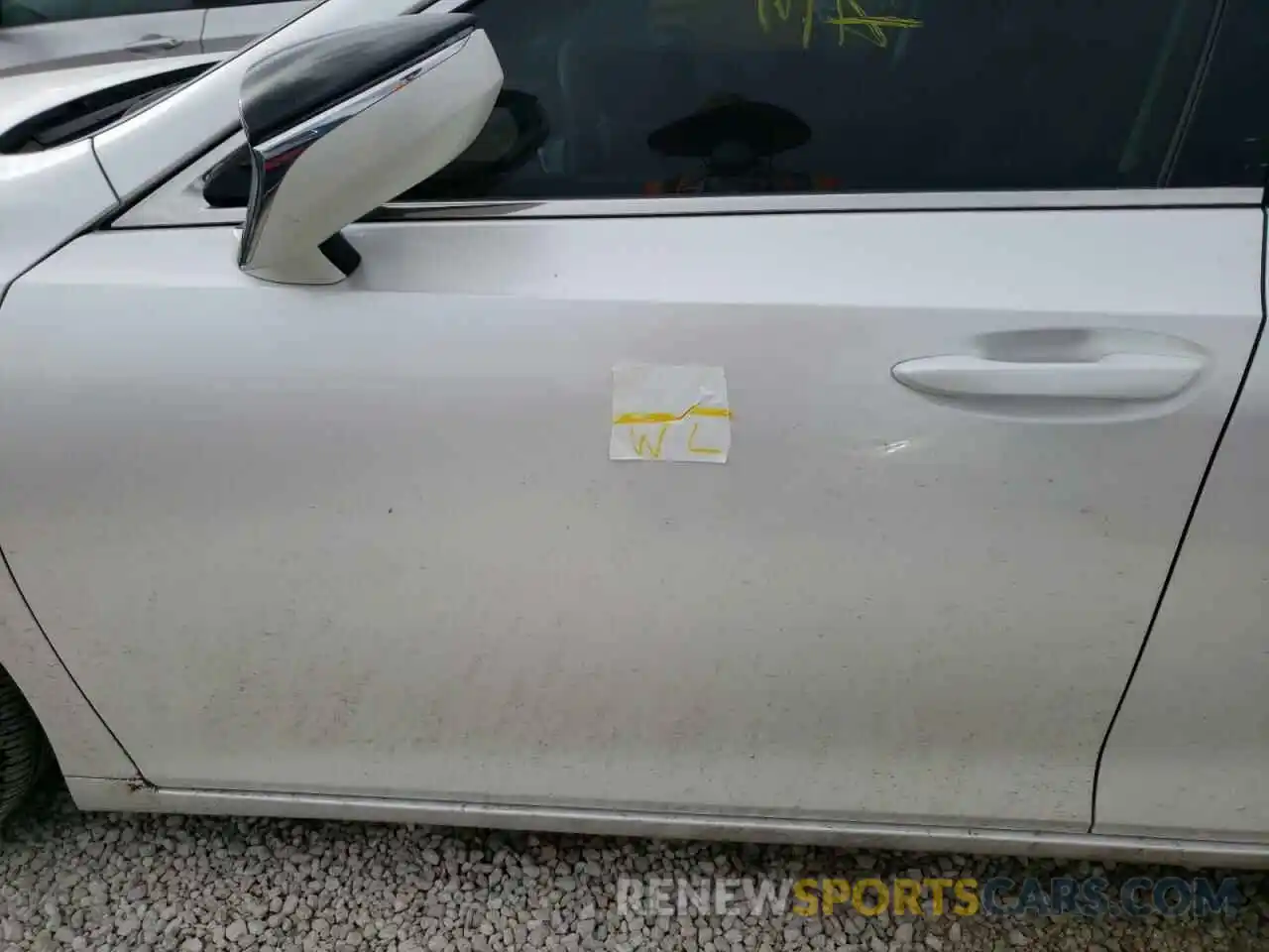 9 Photograph of a damaged car 58ADZ1B12MU106231 LEXUS ES350 2021