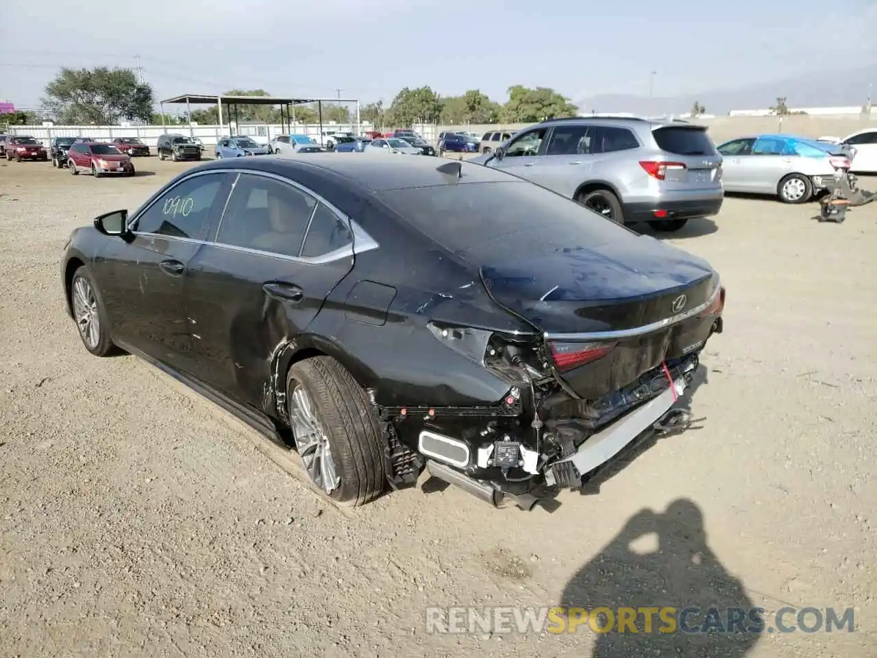 3 Photograph of a damaged car 58ADZ1B12MU108786 LEXUS ES350 2021