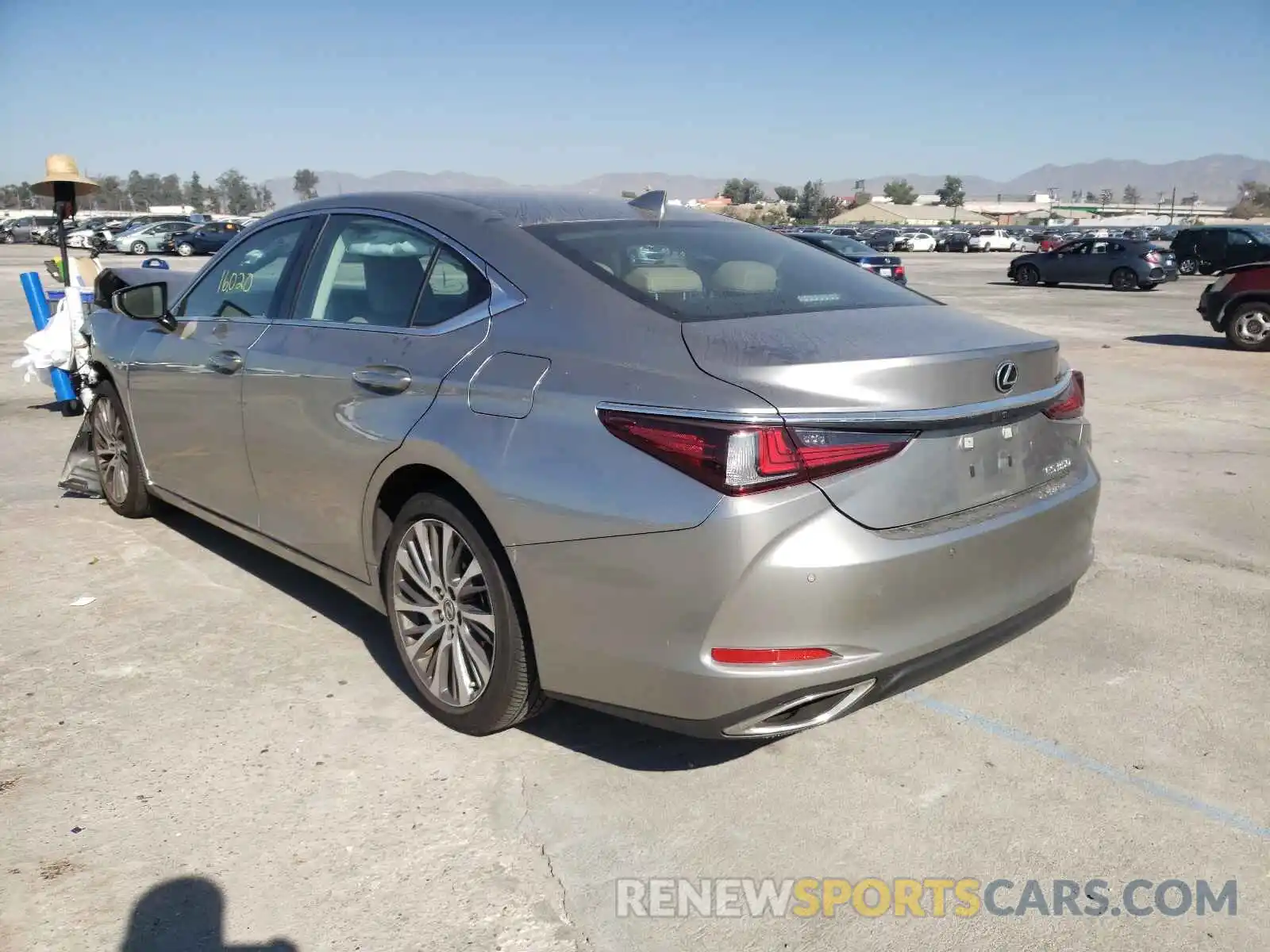 3 Photograph of a damaged car 58ADZ1B13MU088659 LEXUS ES350 2021