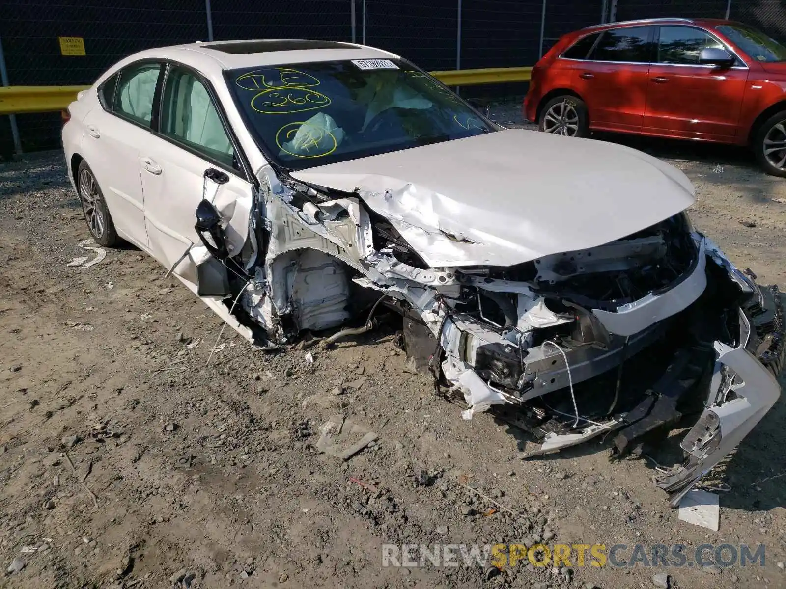 1 Photograph of a damaged car 58ADZ1B13MU091397 LEXUS ES350 2021