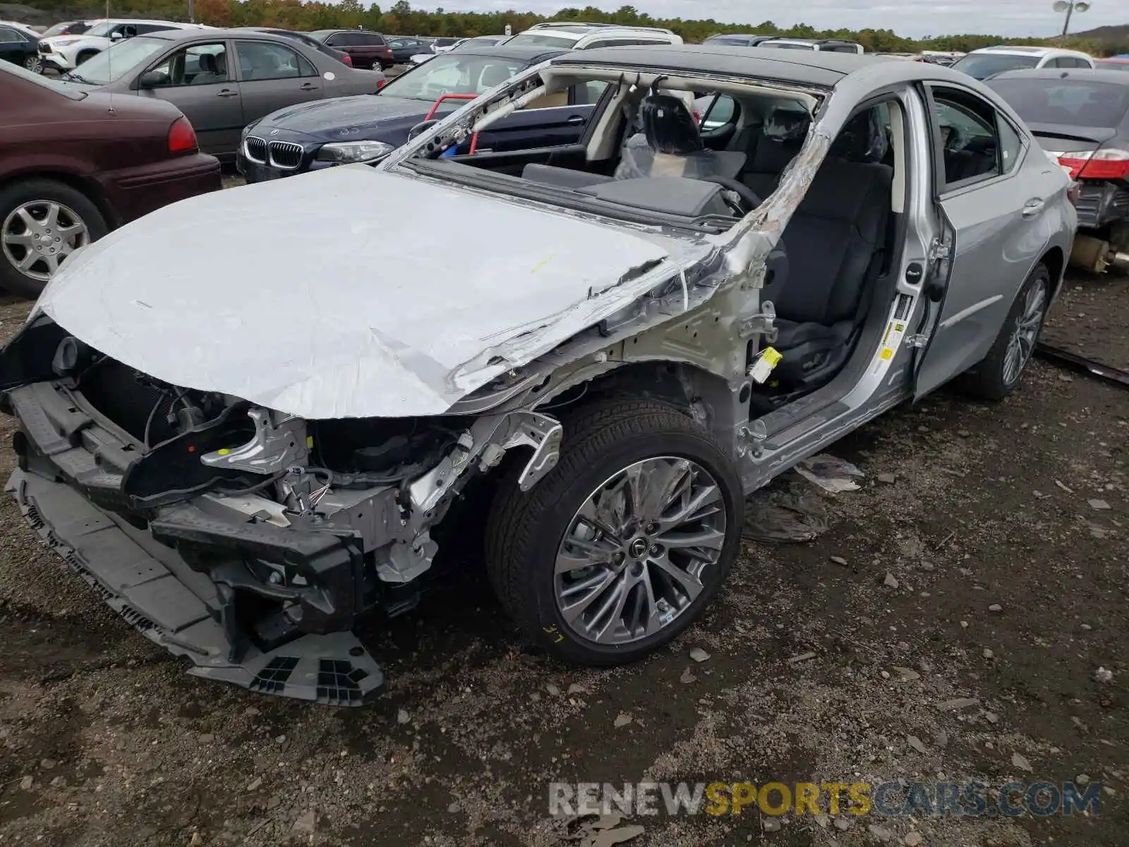 2 Photograph of a damaged car 58ADZ1B13MU101362 LEXUS ES350 2021