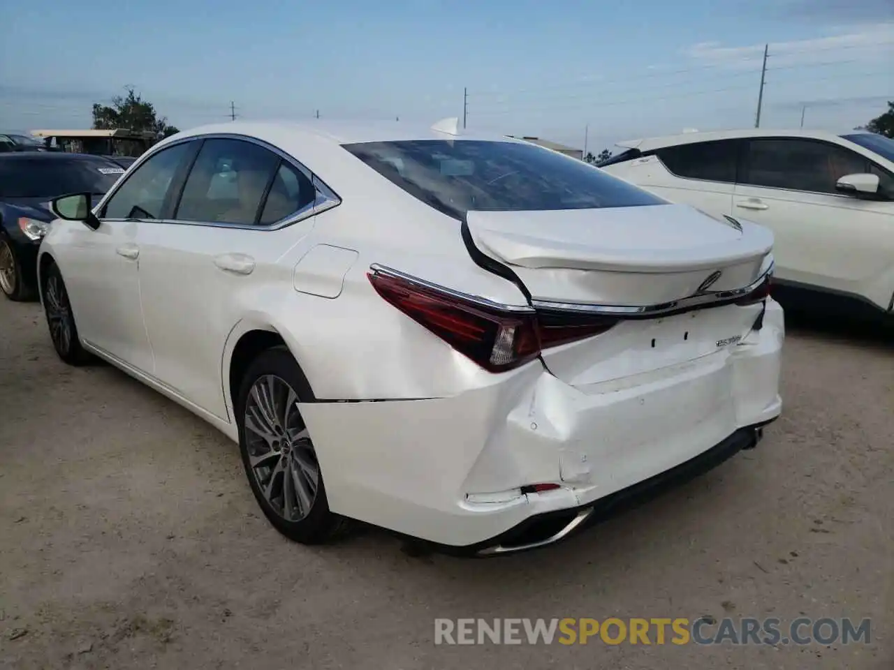 3 Photograph of a damaged car 58ADZ1B14MU108871 LEXUS ES350 2021