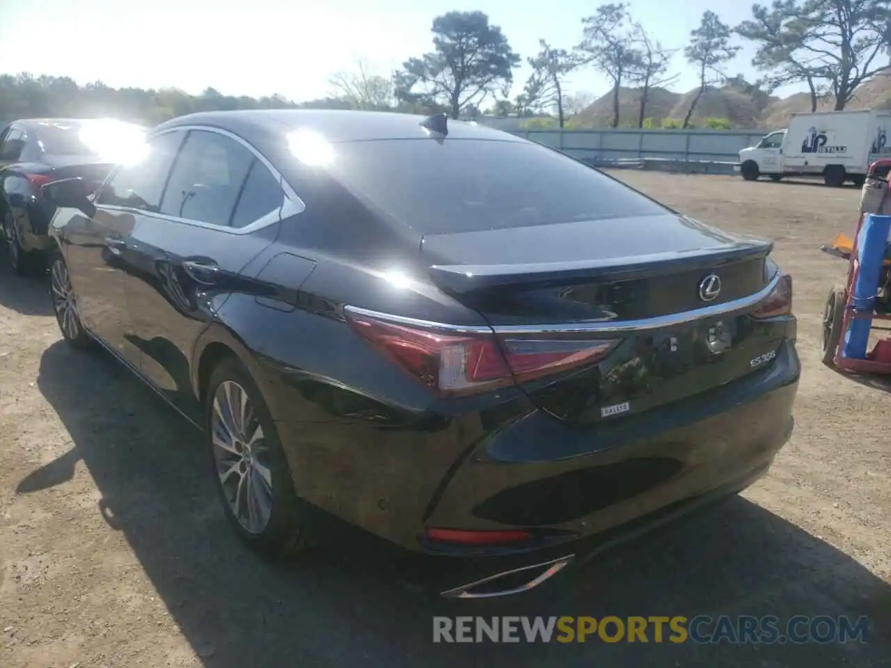 3 Photograph of a damaged car 58ADZ1B15MU093149 LEXUS ES350 2021