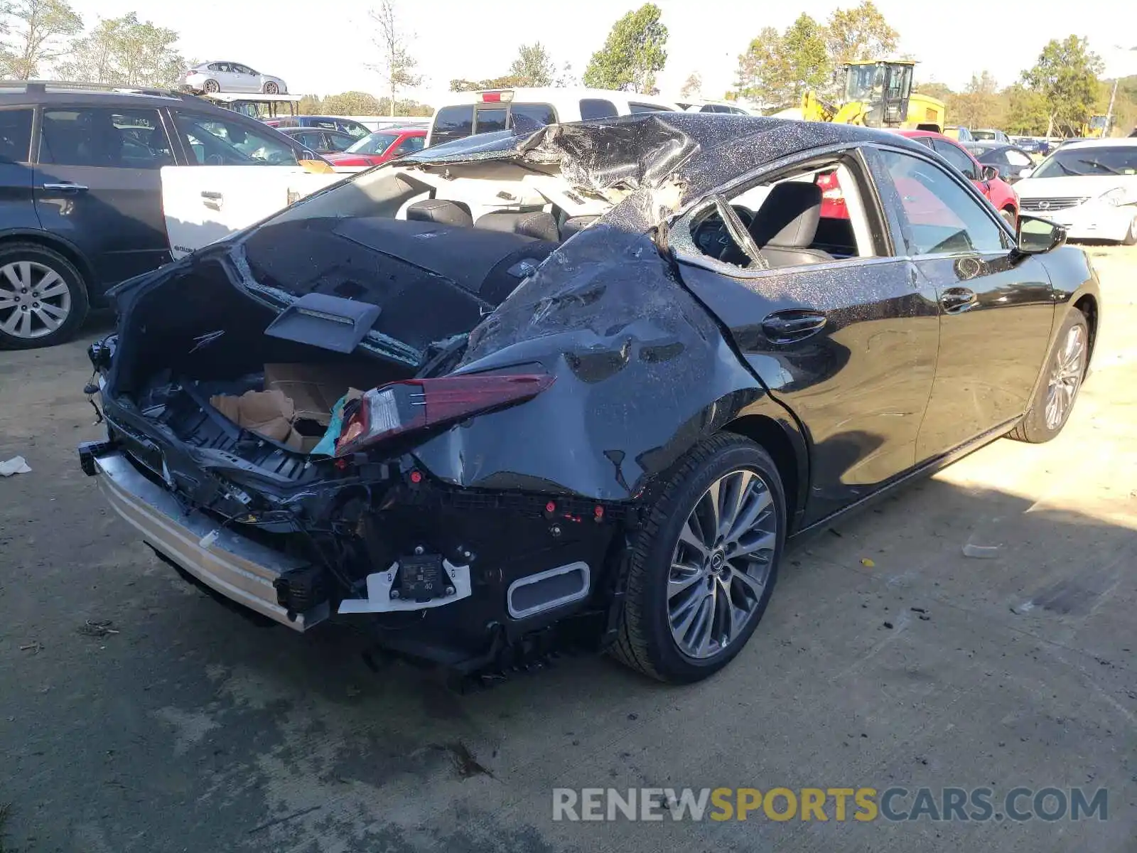 4 Photograph of a damaged car 58ADZ1B15MU104179 LEXUS ES350 2021