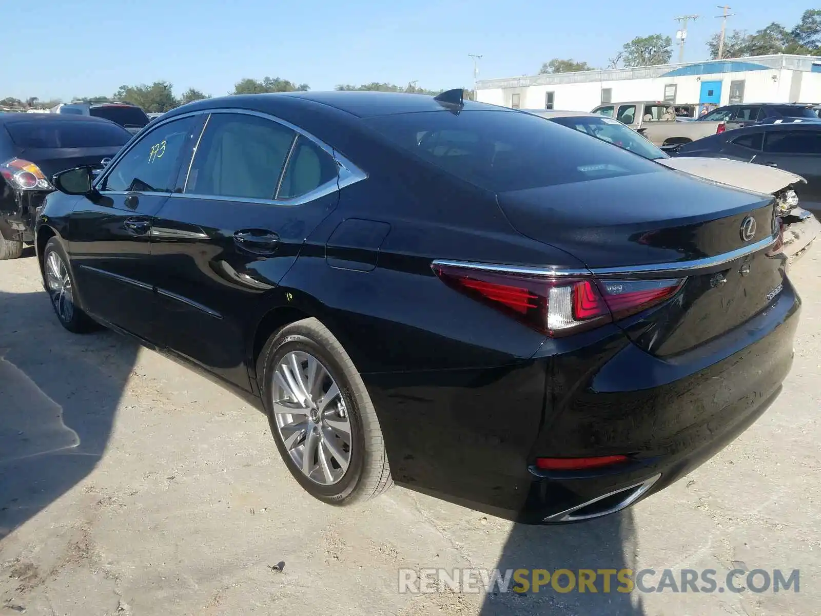 3 Photograph of a damaged car 58ADZ1B16MU083858 LEXUS ES350 2021