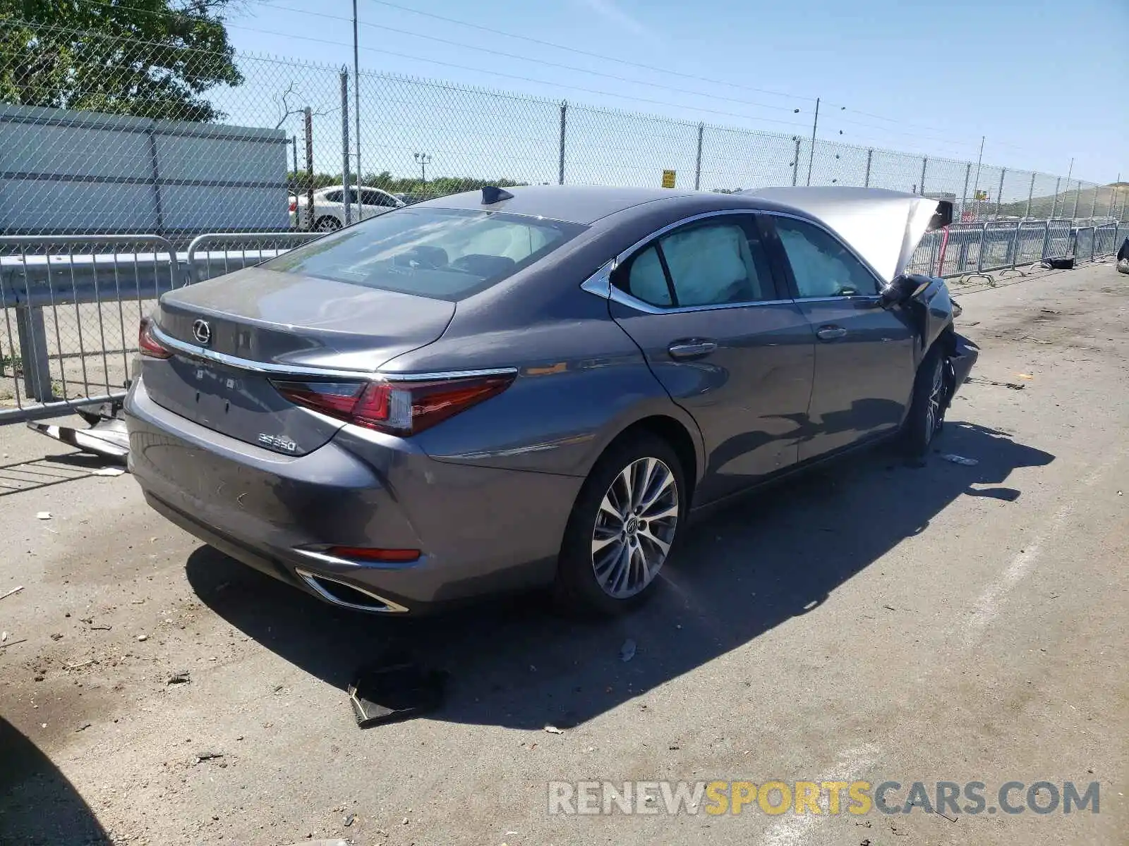 4 Photograph of a damaged car 58ADZ1B16MU092835 LEXUS ES350 2021