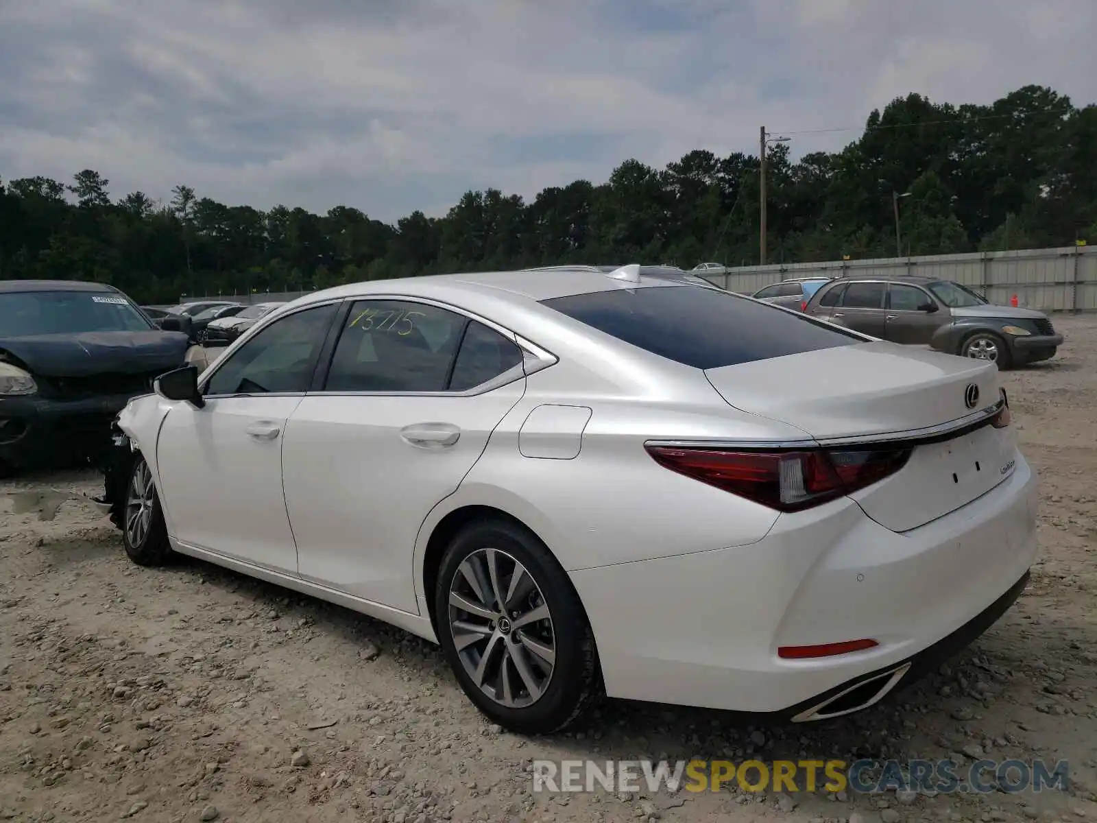 3 Photograph of a damaged car 58ADZ1B17MU085649 LEXUS ES350 2021