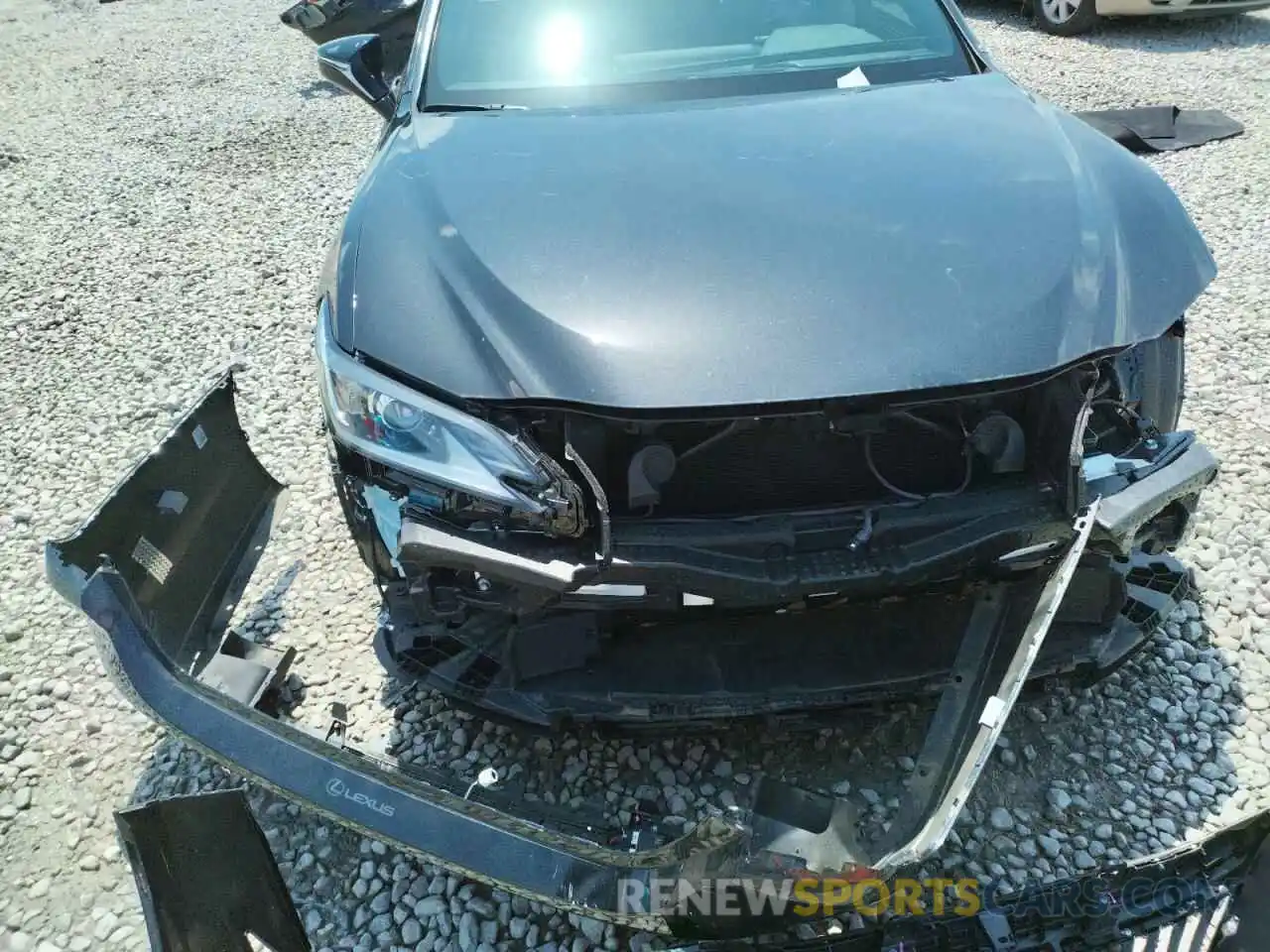 9 Photograph of a damaged car 58ADZ1B17MU091242 LEXUS ES350 2021