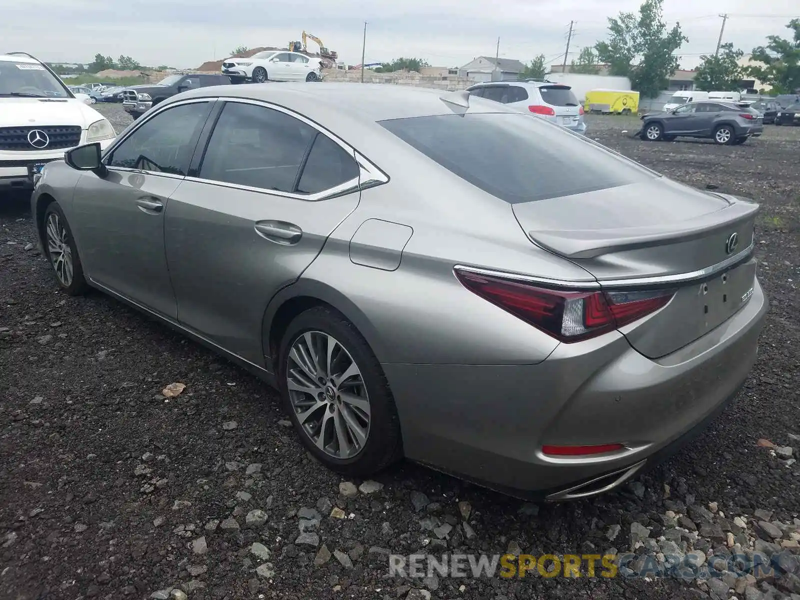 3 Photograph of a damaged car 58ADZ1B18MU085868 LEXUS ES350 2021