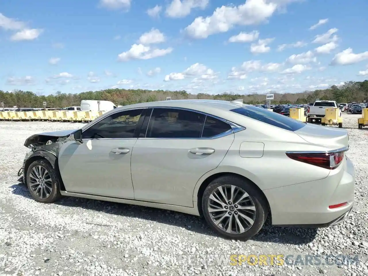 2 Photograph of a damaged car 58ADZ1B18MU086390 LEXUS ES350 2021