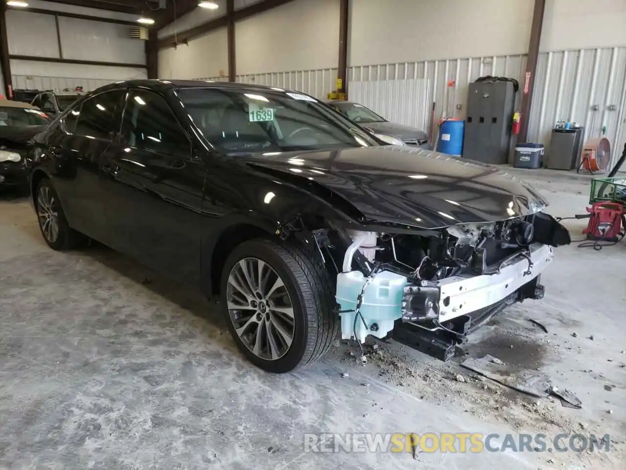 1 Photograph of a damaged car 58ADZ1B19MU088648 LEXUS ES350 2021