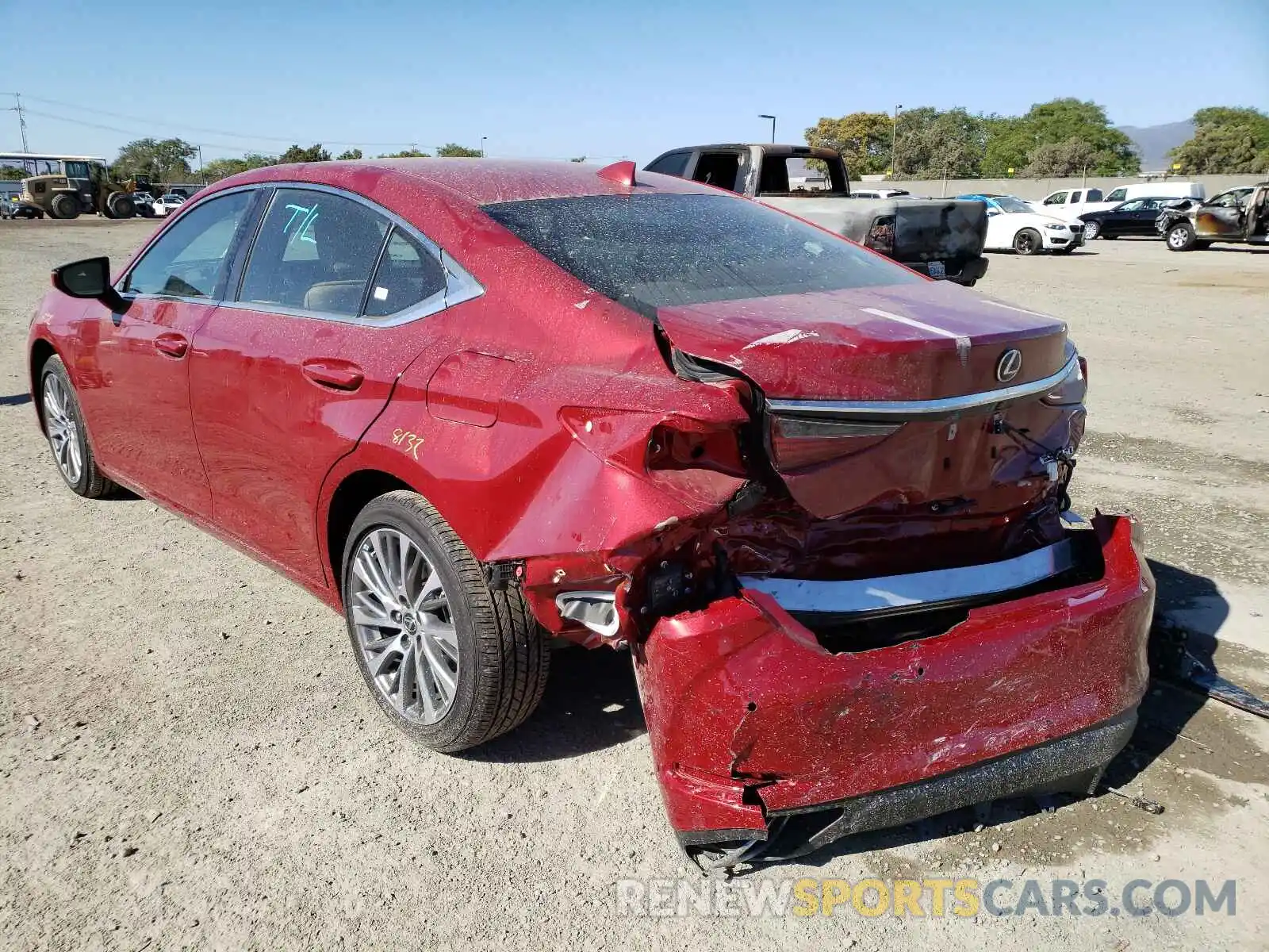 3 Photograph of a damaged car 58ADZ1B19MU091159 LEXUS ES350 2021