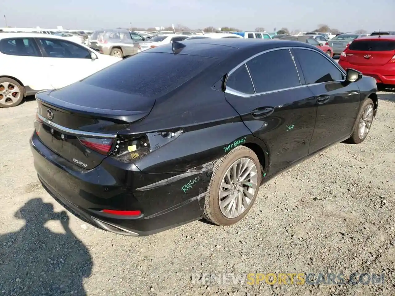 4 Фотография поврежденного автомобиля 58AEZ1B14MU108566 LEXUS ES350 2021