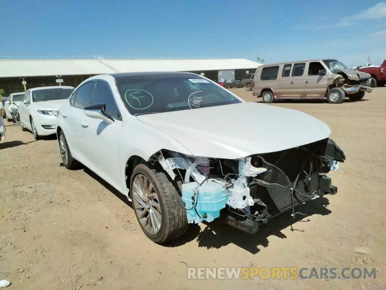 1 Photograph of a damaged car 58AEZ1B17MU106276 LEXUS ES350 2021