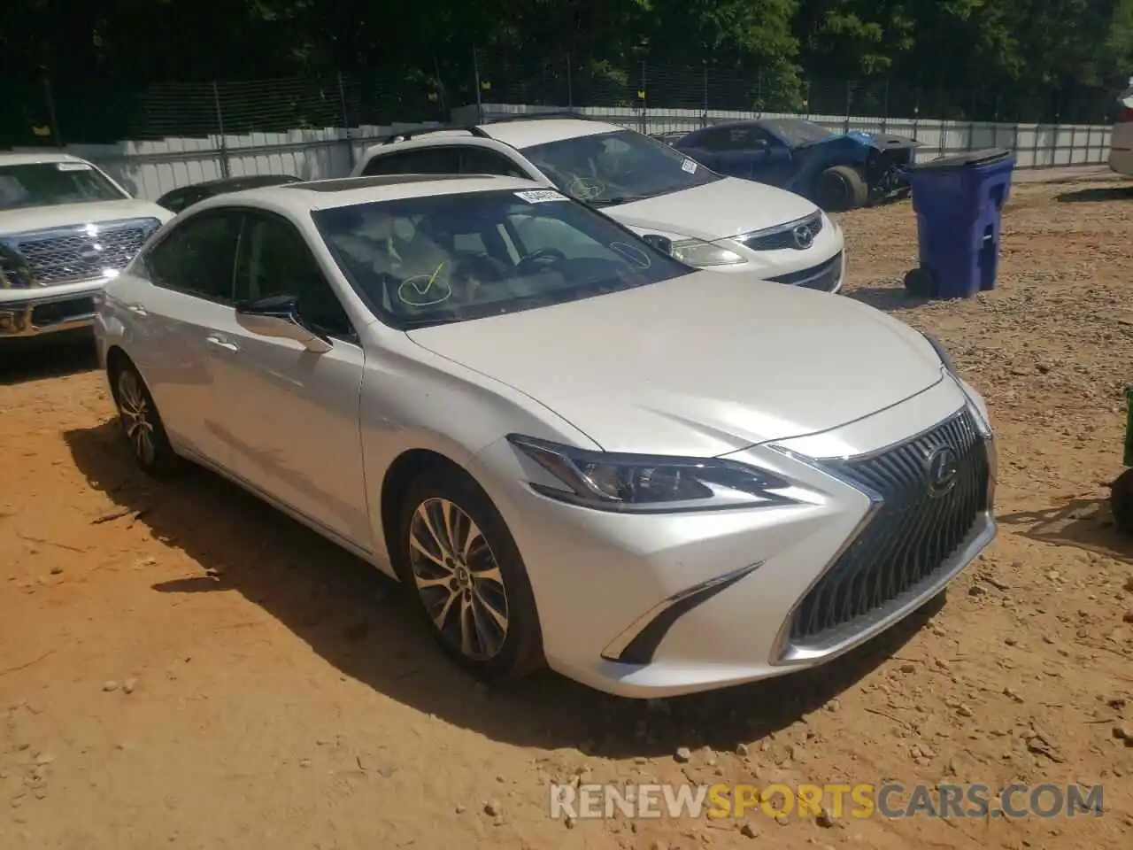 1 Photograph of a damaged car 58AEZ1B1XMU083267 LEXUS ES350 2021