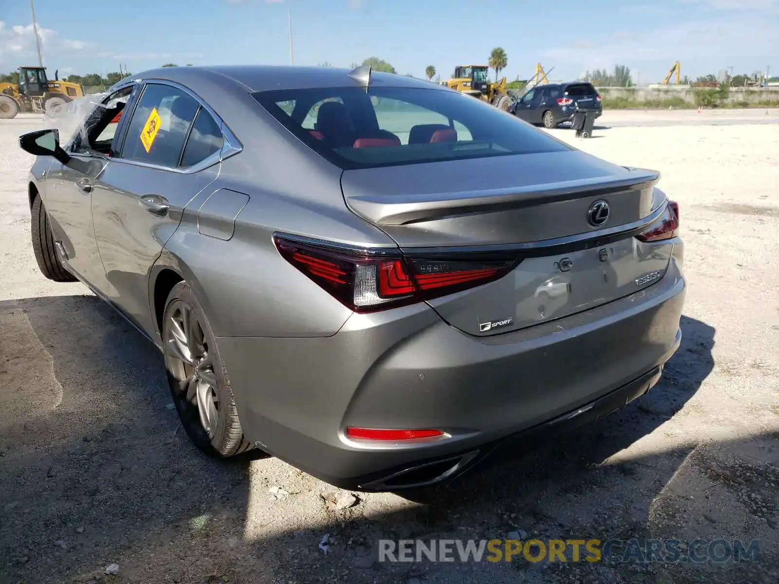 3 Photograph of a damaged car 58AGZ1B11MU086132 LEXUS ES350 2021