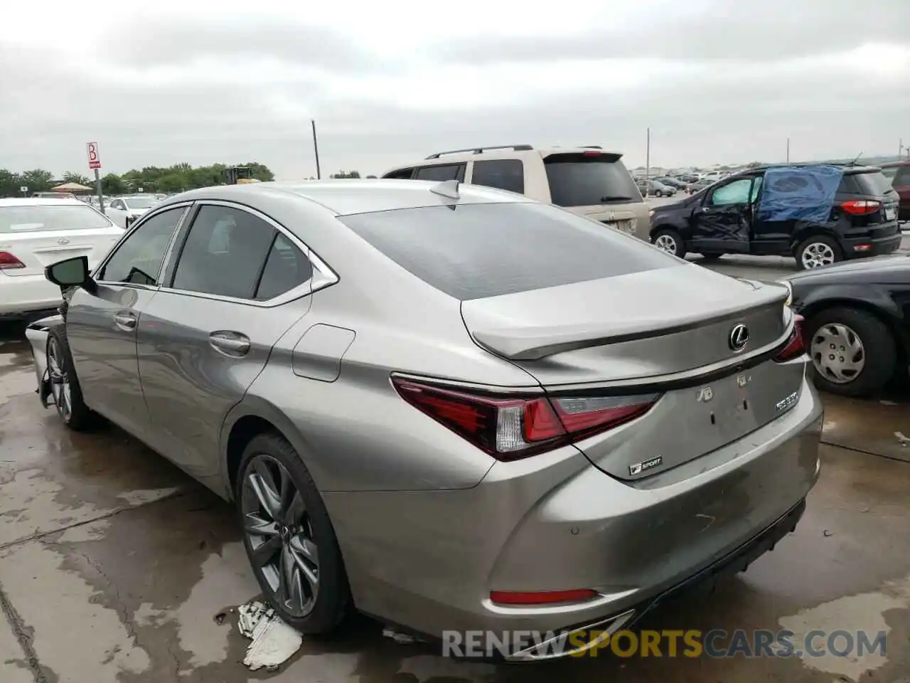 3 Photograph of a damaged car 58AGZ1B12MU082798 LEXUS ES350 2021